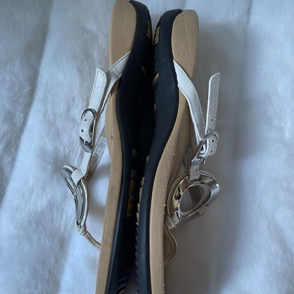 Vionic karina comfort thong sandals beige with silver tone ring accent size9 - Picture 5 of 7